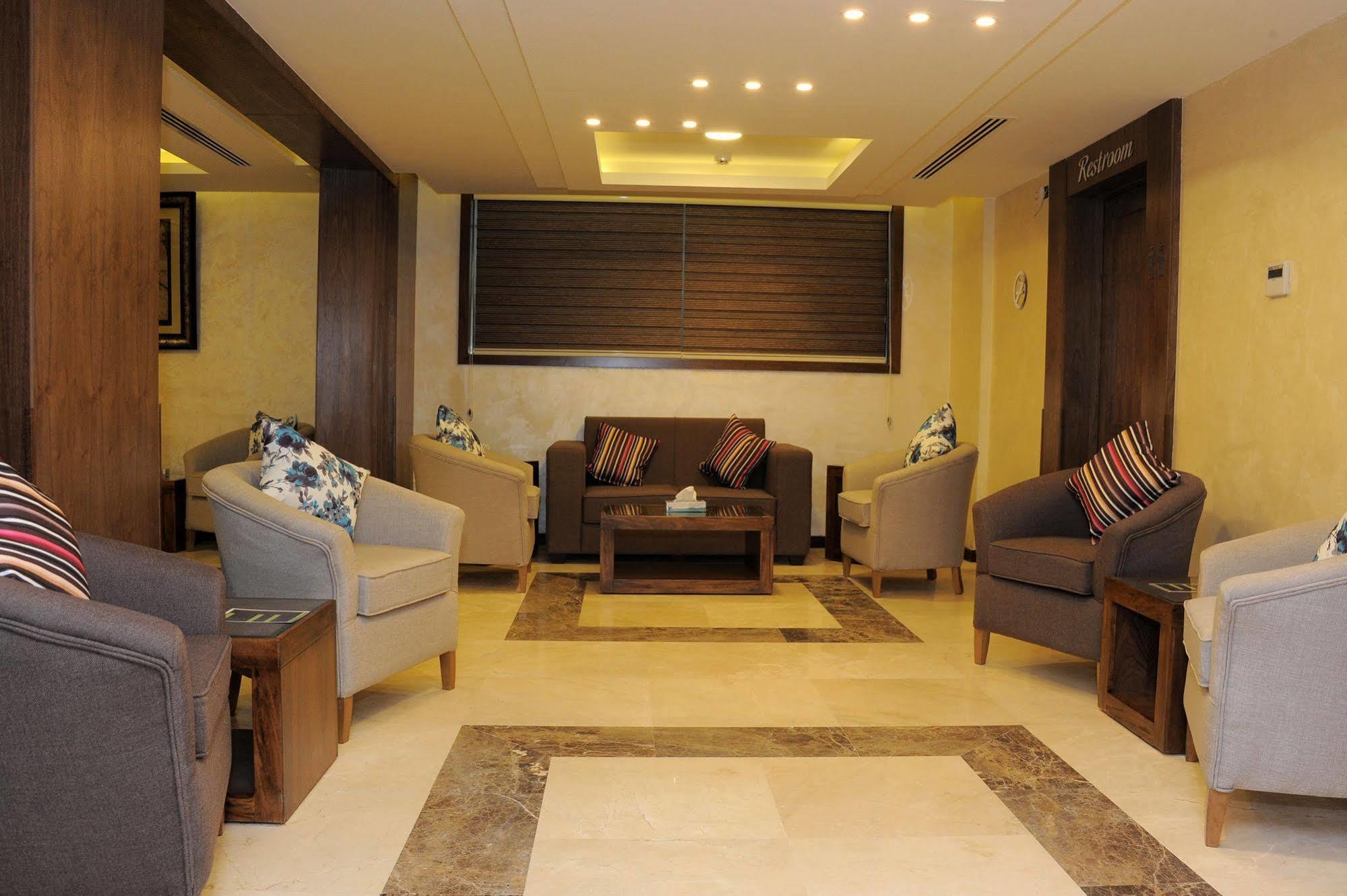 Al Raad Hotel Aqaba Exterior foto