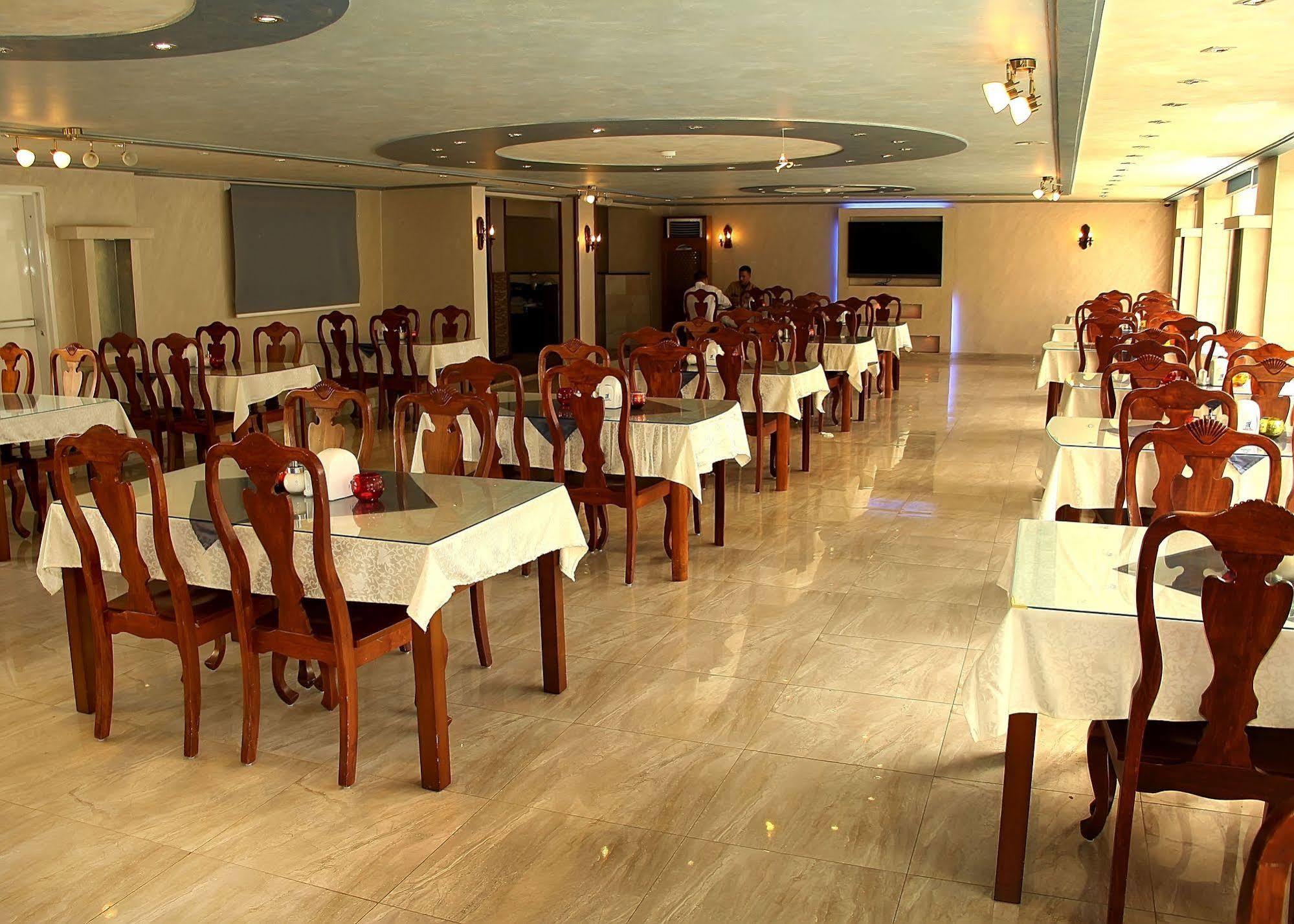 Al Raad Hotel Aqaba Exterior foto